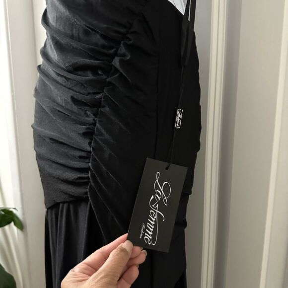 La Femme Formal Prom Dress/Night Gown size 8 - Picture 8 of 13